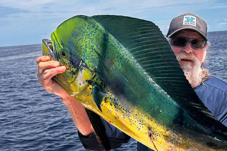 fishing-for-dorado-in-costa-rica